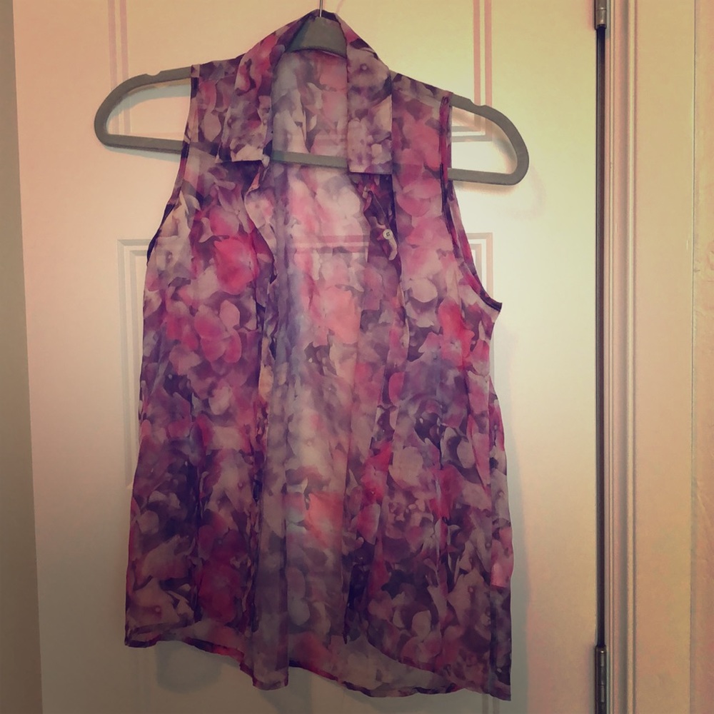 Aeropostale sleeveless floral tank